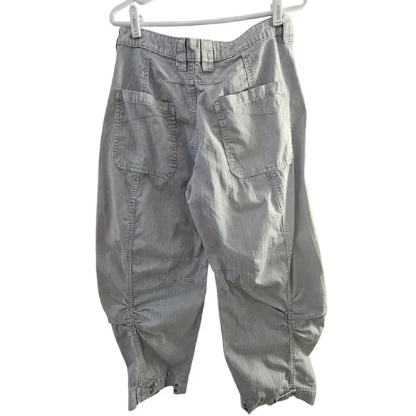 BDG Urban Outfitters Grey Baggy Denim Pants Size 4 - Image 4