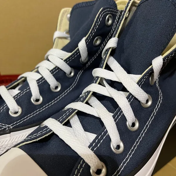Converse Men's Navy and Blue Trainers - Image 6