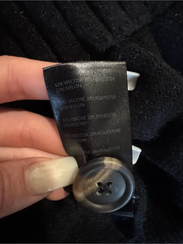 Anthropologie Black Margarita Tunic Sweater - Image 5
