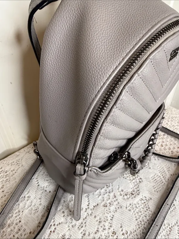 RARE Victoria's Secret Gray Quilted Mini Backpack with Chain Accent - Image 4