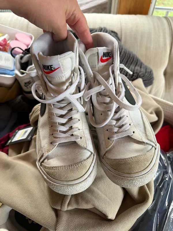 Nike Blazers - Image 3