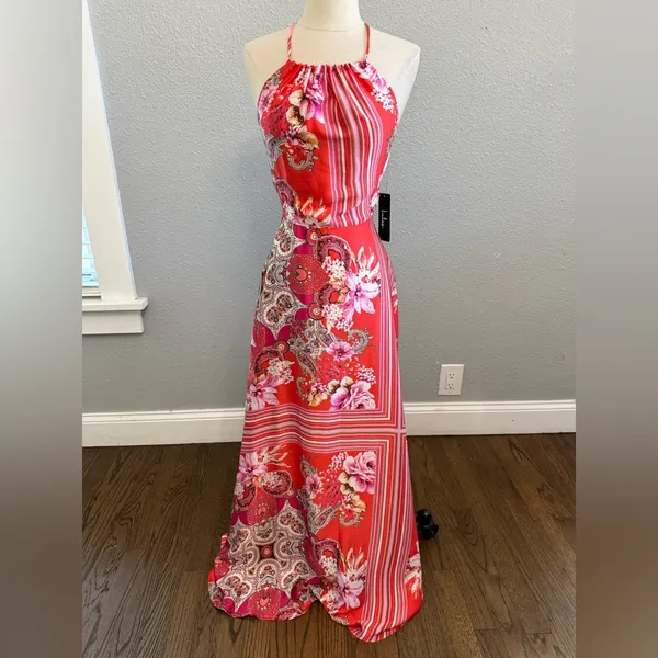 NWT Lulus Whirlwind Red Multi Scarf Print Satin Maxi Dress Size Small‎ - Image 6