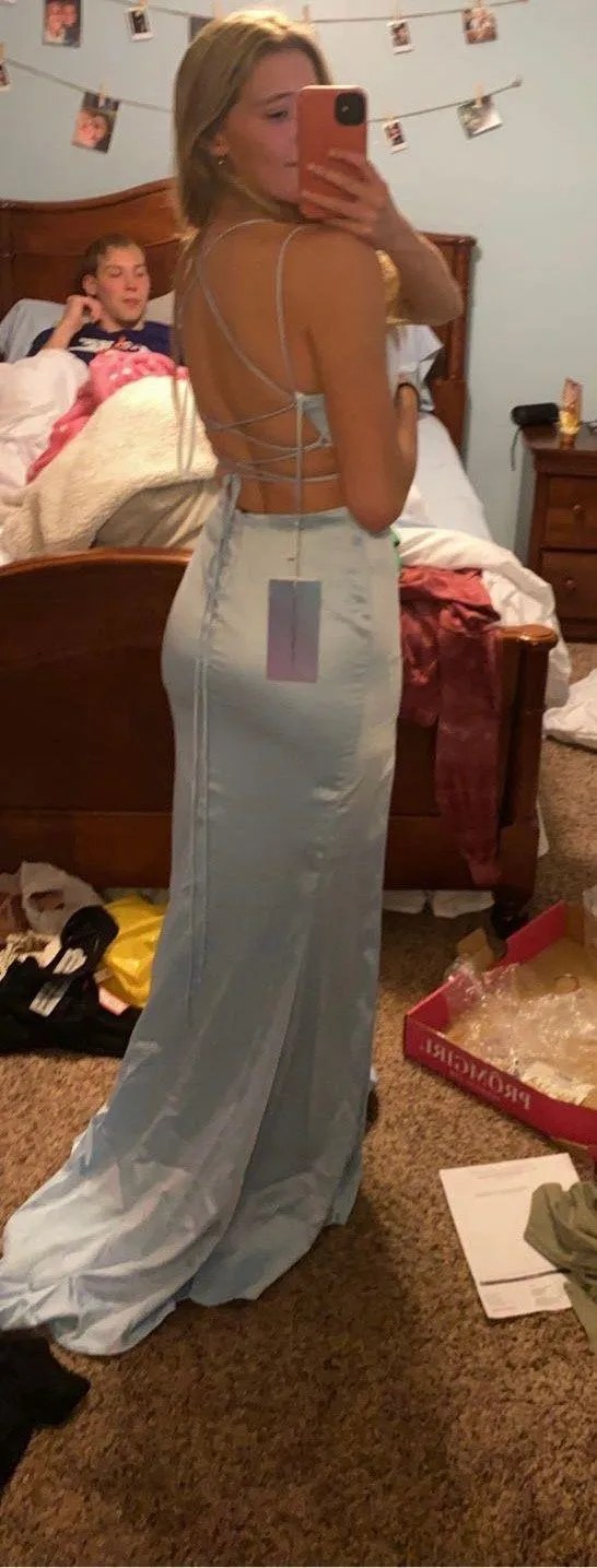 PromGirl Blue Open-Back Prom Dress - Image 4