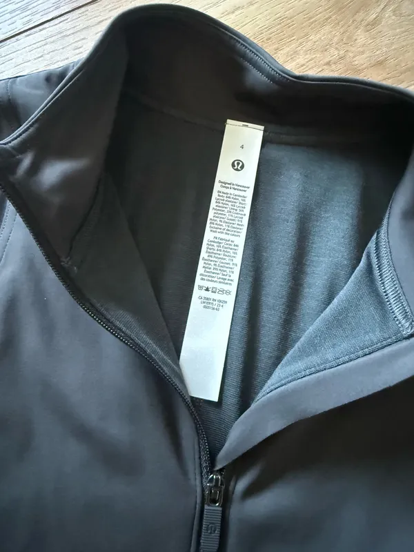 NWT Lululemon Nulux Long Sleeve Tennis Dress - Image 4