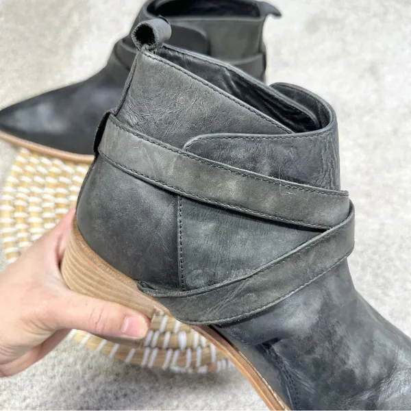 Free People Back Loop Ankle Cowboy Boots Pointed Toe Washed Black Western 40 - Image 15