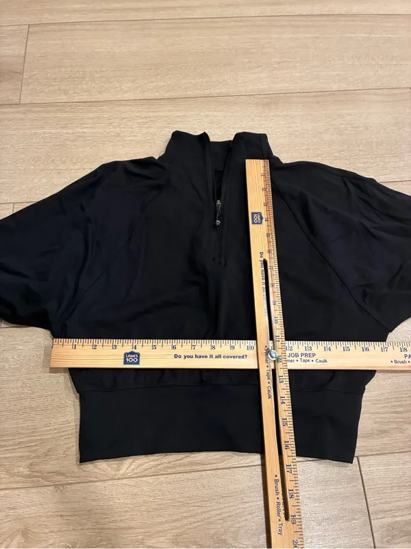 Lululemon Women’s Cropped Half Zip Pullover Black Size XS/S - Image 3