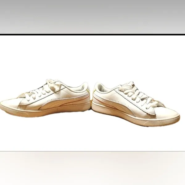PUMA Vikky V2 Low Top White Sneakers Women's Sz 6.5 Leather lace Up Basketball - Image 6