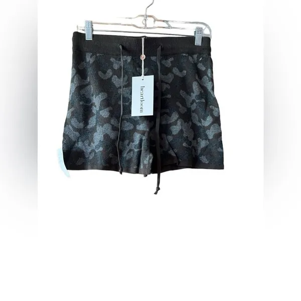 Heartloom Knit Shorts Black Gray Camo Leopard Print Drawstring NWT S - Image 2