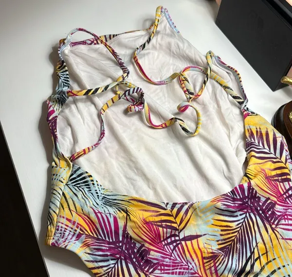 Out From Under UO Medium Maria One Piece Swim Bathing Suit Urban Outfitters L - Image 6