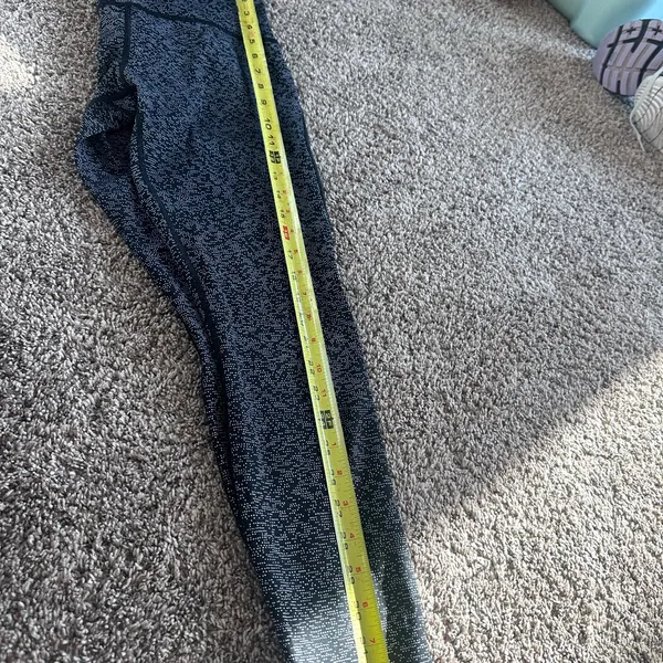 Lululemon Black Speckled High-Rise Leggings - Image 5
