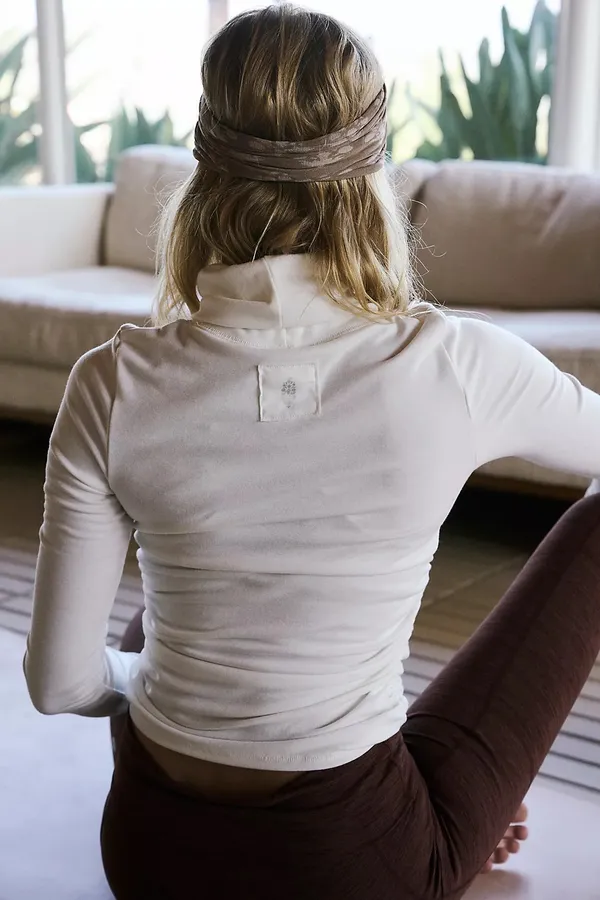 Free People NWT  White Live In This Layer Turtle neck top - Image 4