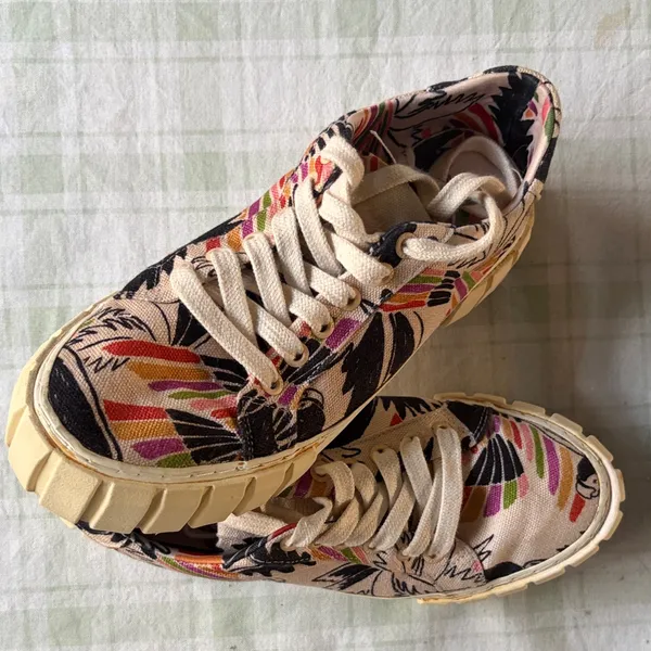Farm Río Colorful Canvas High-Top Sneakers - Image 7