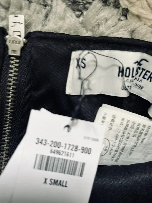 Hollister Black Leather Mini Skirt - Image 5