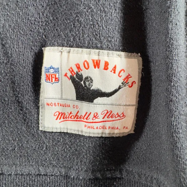 2079 | Mitchell & Ness Green Bay Packers Women M Throwback Colorblock Sweatshirt - Image 5