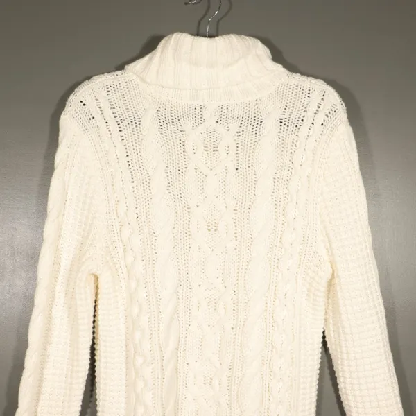 NWOT Lauren Ralph Lauren White Turtleneck Size Medium - Image 7
