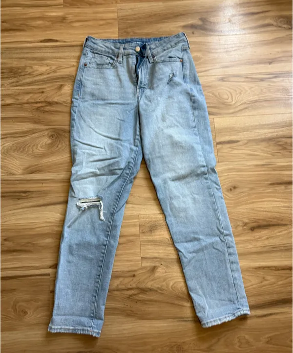Old Navy Jeans - Image 2