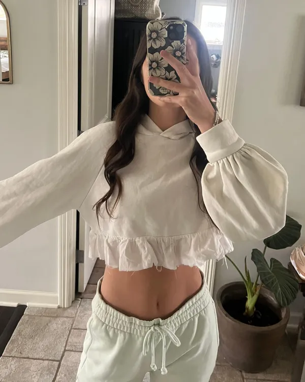 Urban Outfitters Cropped Sweatshirt - Image 2