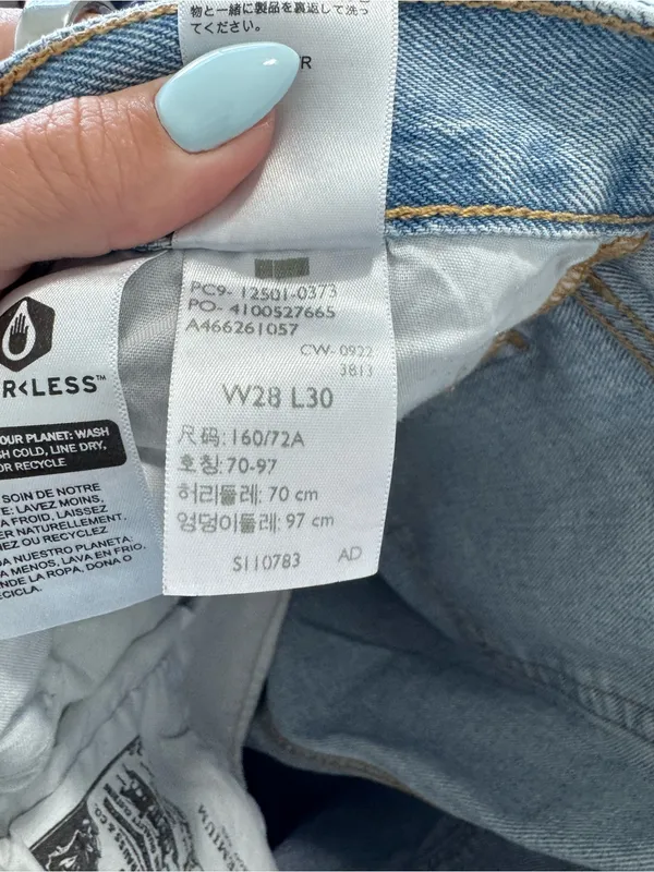 Levi's Light Blue Women's Straight Leg Jeans 501 28 - Image 5
