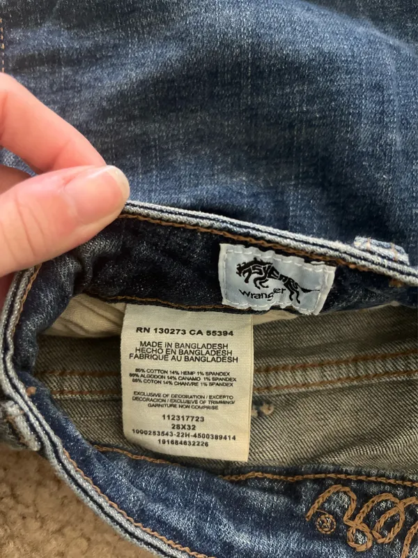 Wrangler High Rise Bellbottom Jeans  - Image 4