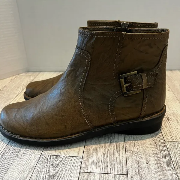 Clarks Boots Womens 7M Nikki Star Taupe Marbled Ankle Bendables Comfort Shoes - Image 4
