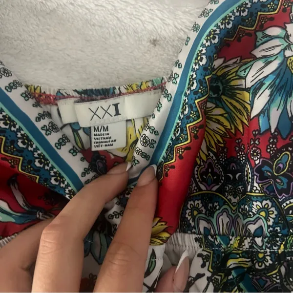 Forever 21 Multicolor Floral Top - Image 3