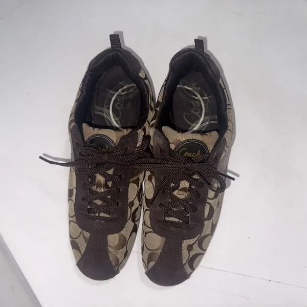 Coach Signature C Logo Canvas Brown Classic Patent Leather Sneakers Women's 9.5 - Image 2