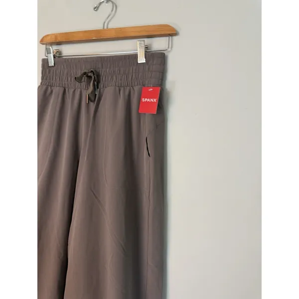 Spanx Sz XS Out Of Office Cropped Wide Leg Pant Smoke NWT - Image 6