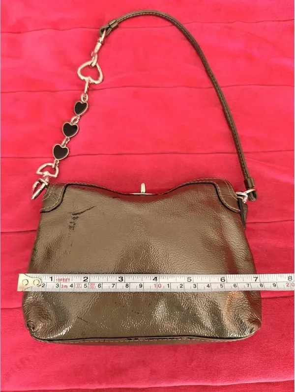 Vintage Olive/Gray Coach Turnlock Wristlet - Image 4
