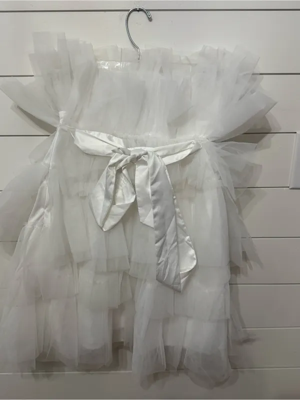 strapless, tiered white tulle mini dress - Image 3