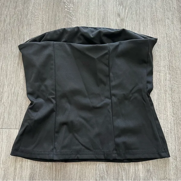 Missguided Bandeau Crop Top - Image 3