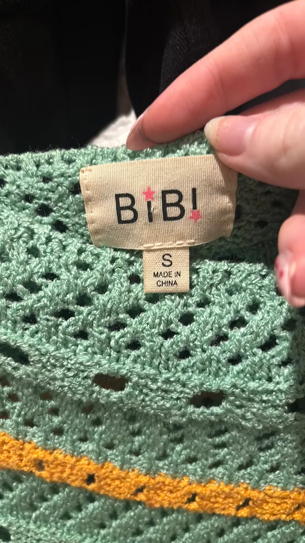 Boutique Sweater - Image 3