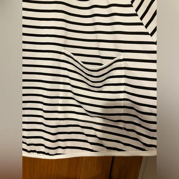 Nursing Cover‎ with Pocket NWOT Black - Image 3