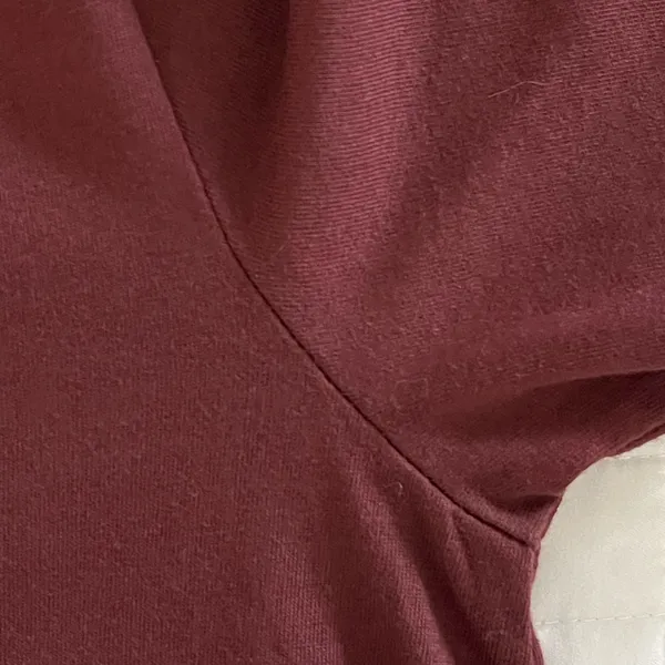 Wilfred Aritzia Women's Burgundy Cropped Top size Small - Image 8