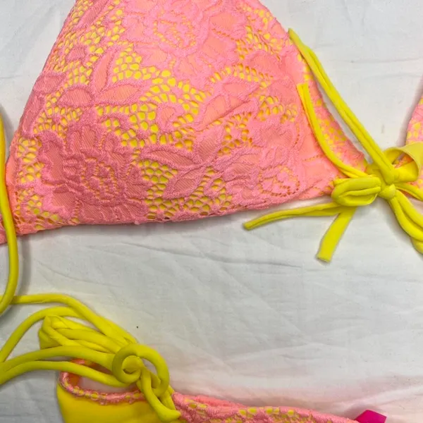 Victoria's Secret “Beach Sexy” Y2K laced coquette bikini - with tags! - Image 2