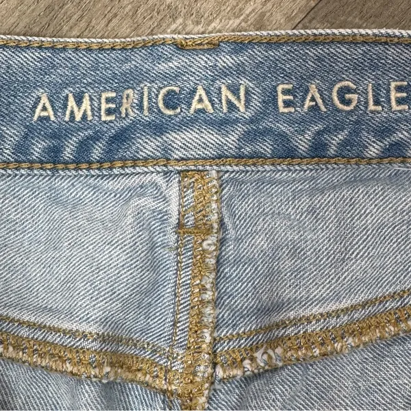 American Eagle Mom Jeans Women 6 Blue High Rise Straight Leg‎ Distressed Knee - Image 9