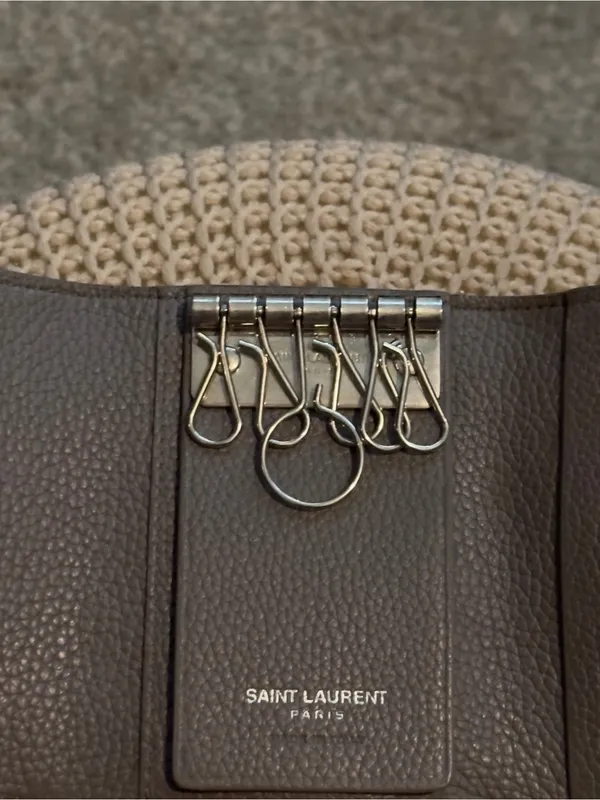 Authentic YSL Gray Pebbled Leather Key Holder with Silver Hardware - Image 7
