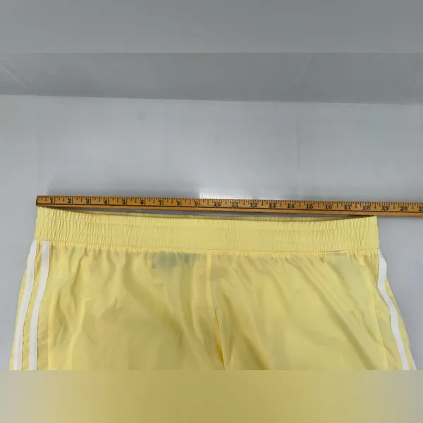 Adidas Pacer Shorts XL - Image 5
