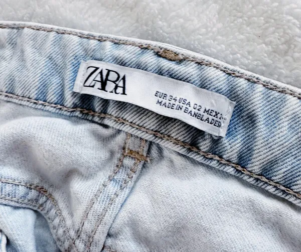 ZARA High Rise Lightwash Distressed Denim Shorts - Image 3