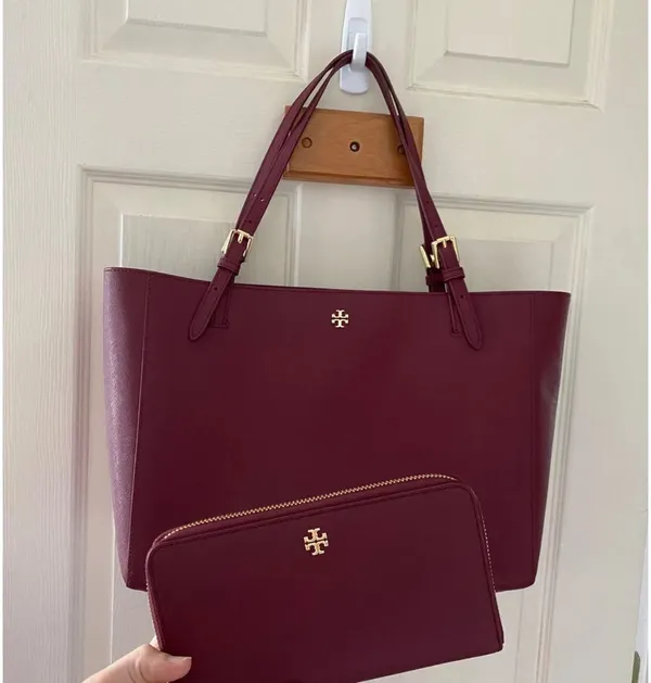 Tory Burch Tote Set With Matching Wallet - Image 6