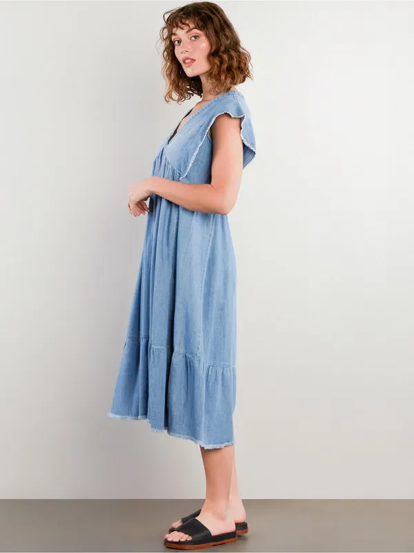 Billy T Lovestruck Denim Lyocell Midi Dress Frayed Trim Blue Size Small $148 - Image 3