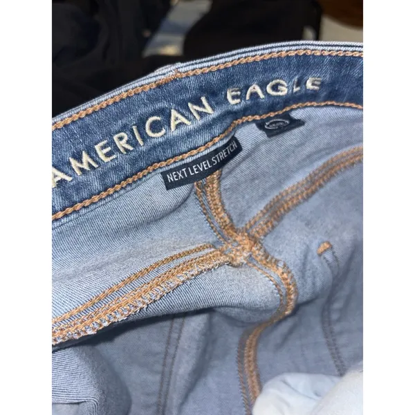 American Eagle Super High Rise Jeggings Size 10S - Image 3