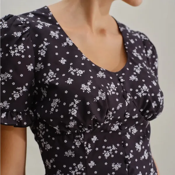Rihoas Black Floral Scoop Neck Blouse - Image 2