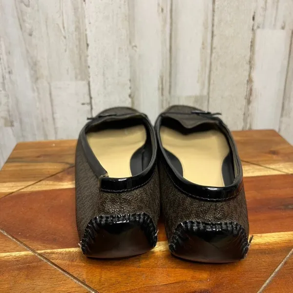 Michael Kors Women's 8.5 Brown MK Logo‎ Loafers Flats Casual Fashion - Image 5