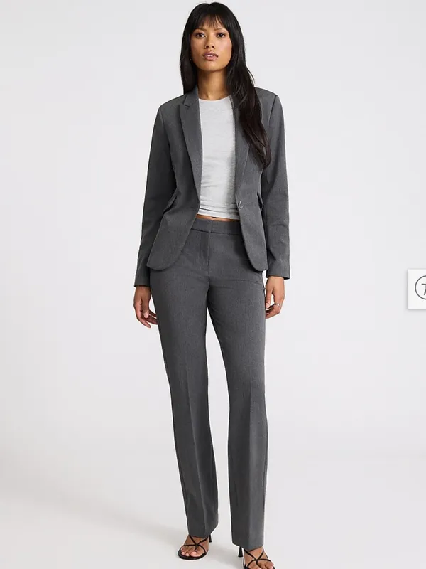 Express Editor Women’s Fitted Gray One Button Blazer with Black Lining - Image 5