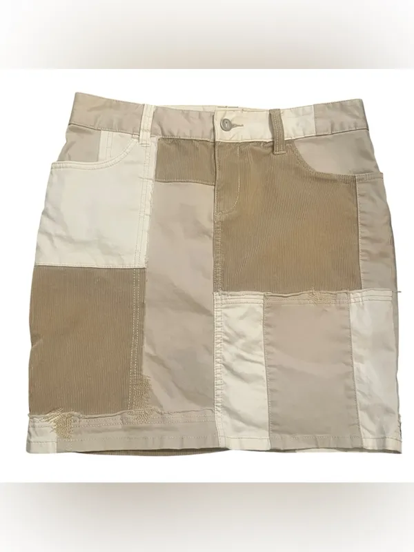 Pilcro and the letterpress Patchwork Mini Skirt in Beige and Cream - Image 2