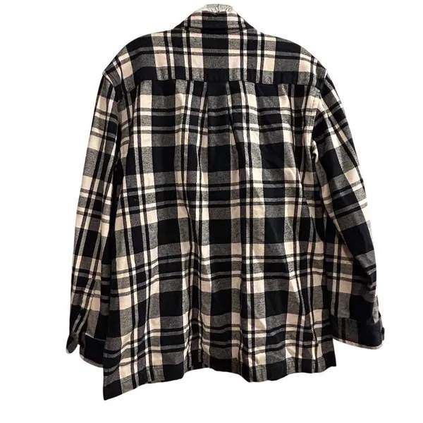 Lauren Ralph Lauren‎ Women’s M Black and White Plaid Flannel Full Zip Jacket - Image 14
