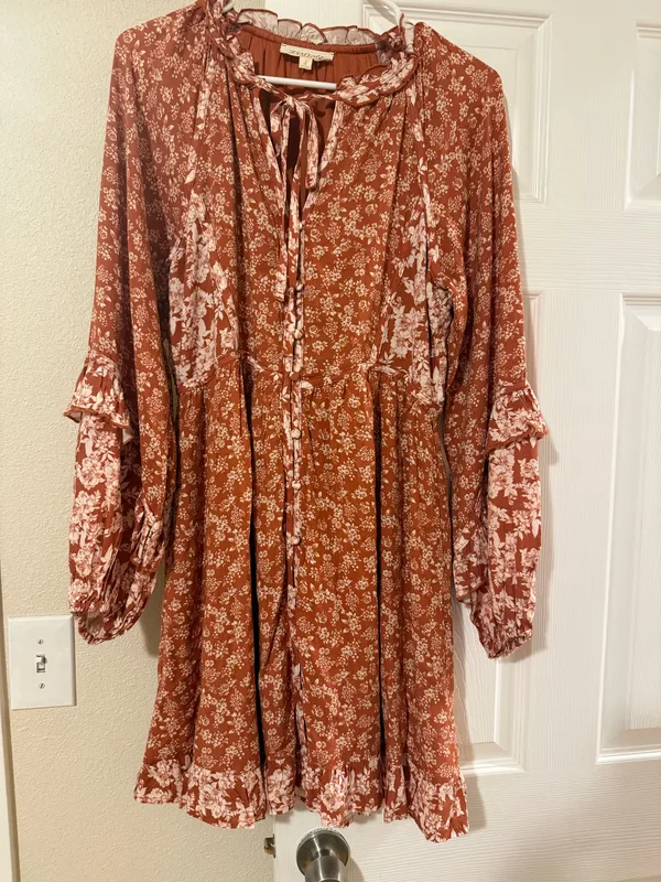 Listicle Women’s long sleeve mini dress - Image 4