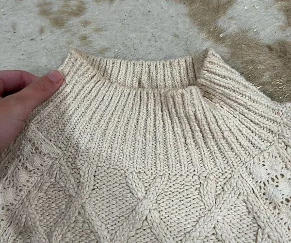 Free people cream turtleneck sweater - Image 3