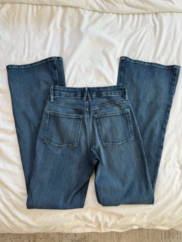 Good American Good Legs Flares - Image 5