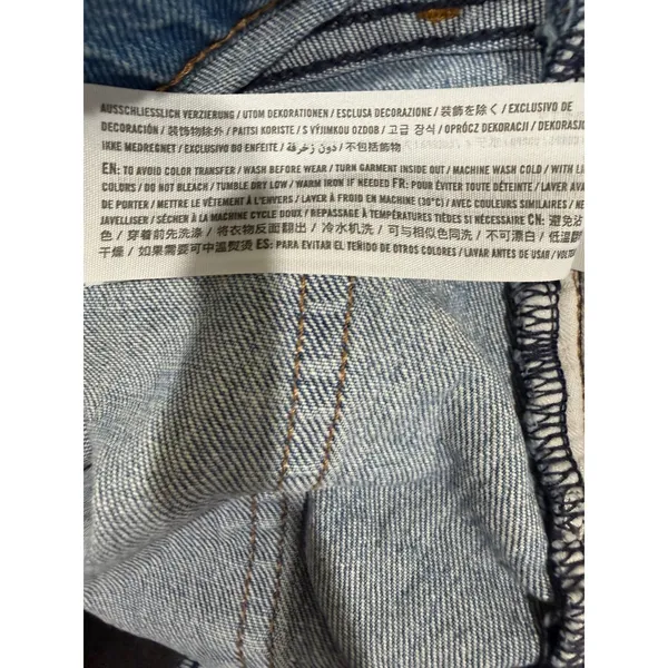 Abercrombie & Fitch The Mom Short Distressed High Rise Denim Blue Size‎ 30 - Image 13